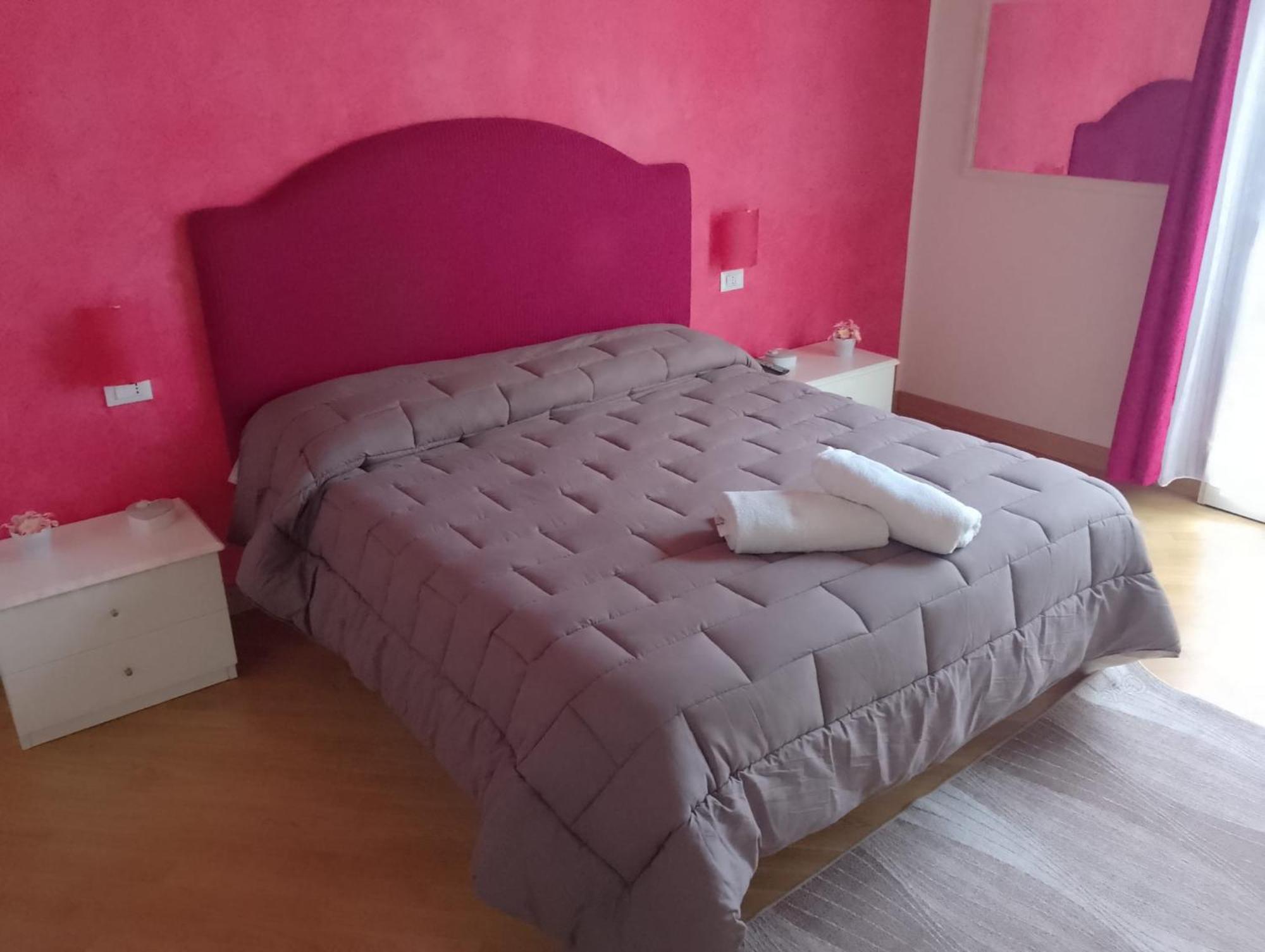 Plumeria - Vacanze In Centro A Palermo Zona Politeama 外观 照片